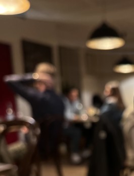café, brasserie, restaurant, cuisine locale, brasserie, Fribourg, Schweizerhalle, traditionnel, authentique, ambiance chaleureuse